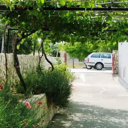 Apartment In - Zadar Riviera 41401 Razanac